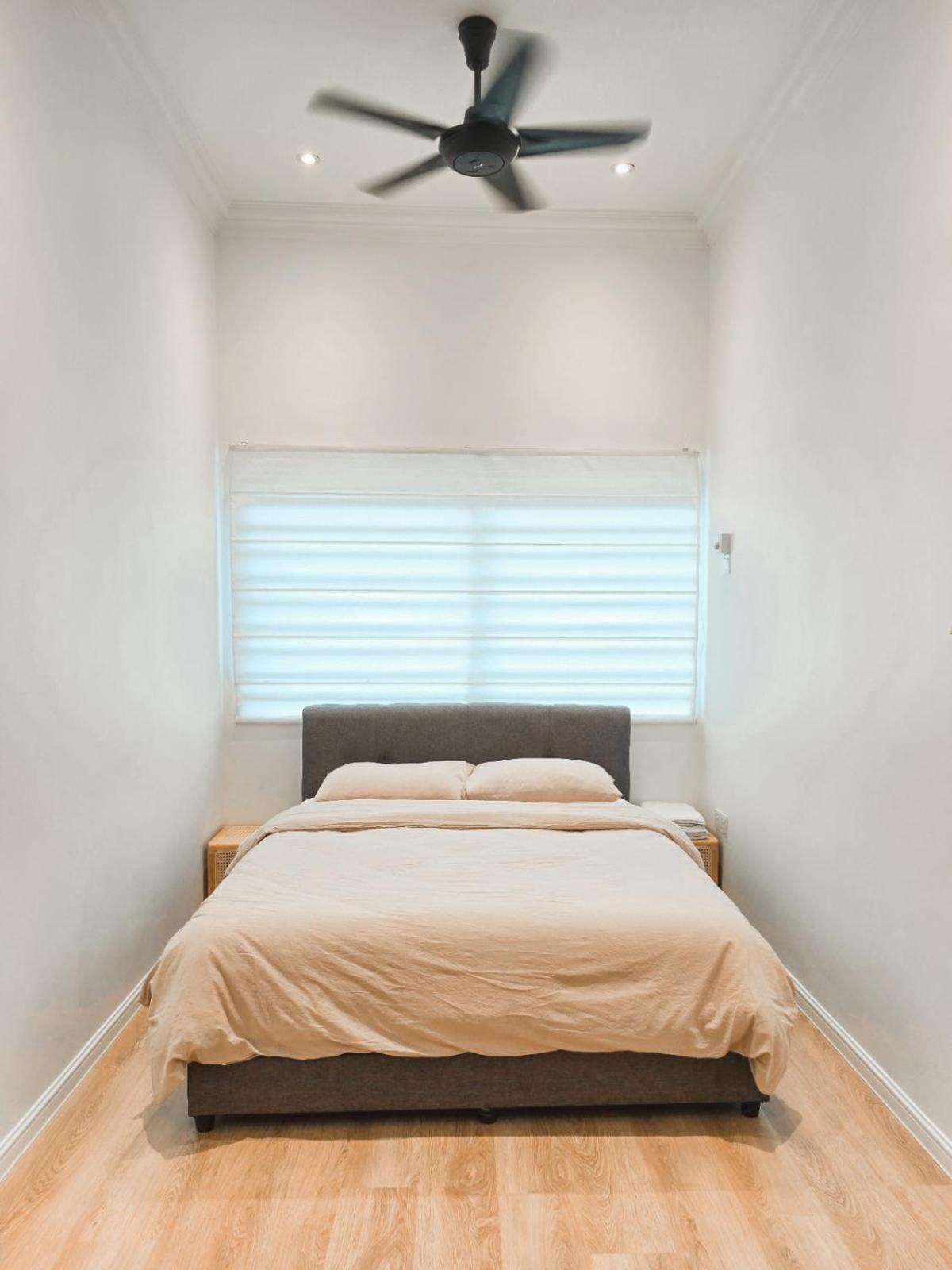 Holiday home Spacious Corner Landed House Golden Hills Night Market *